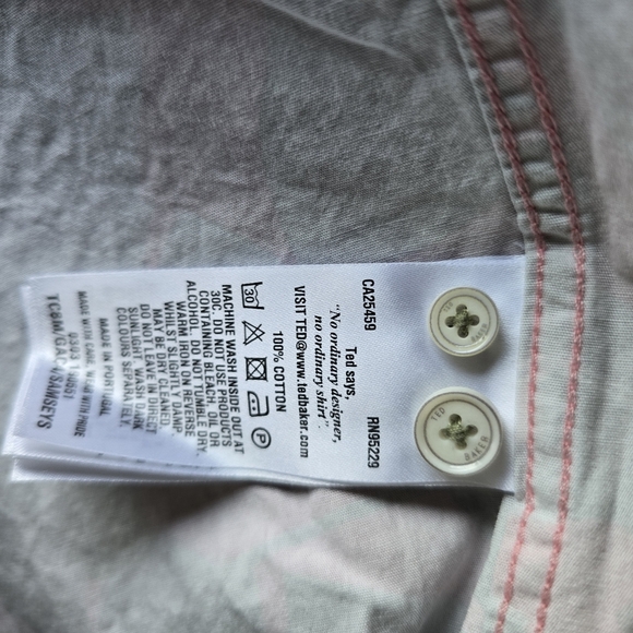 Ted Baker London Short Sleeve Abstract Print Button-Up Shirt Men’s - Picture 4 of 10